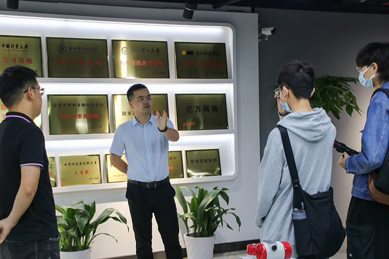 校企交流|浙江理工大學(xué)師生一行到訪聯(lián)測